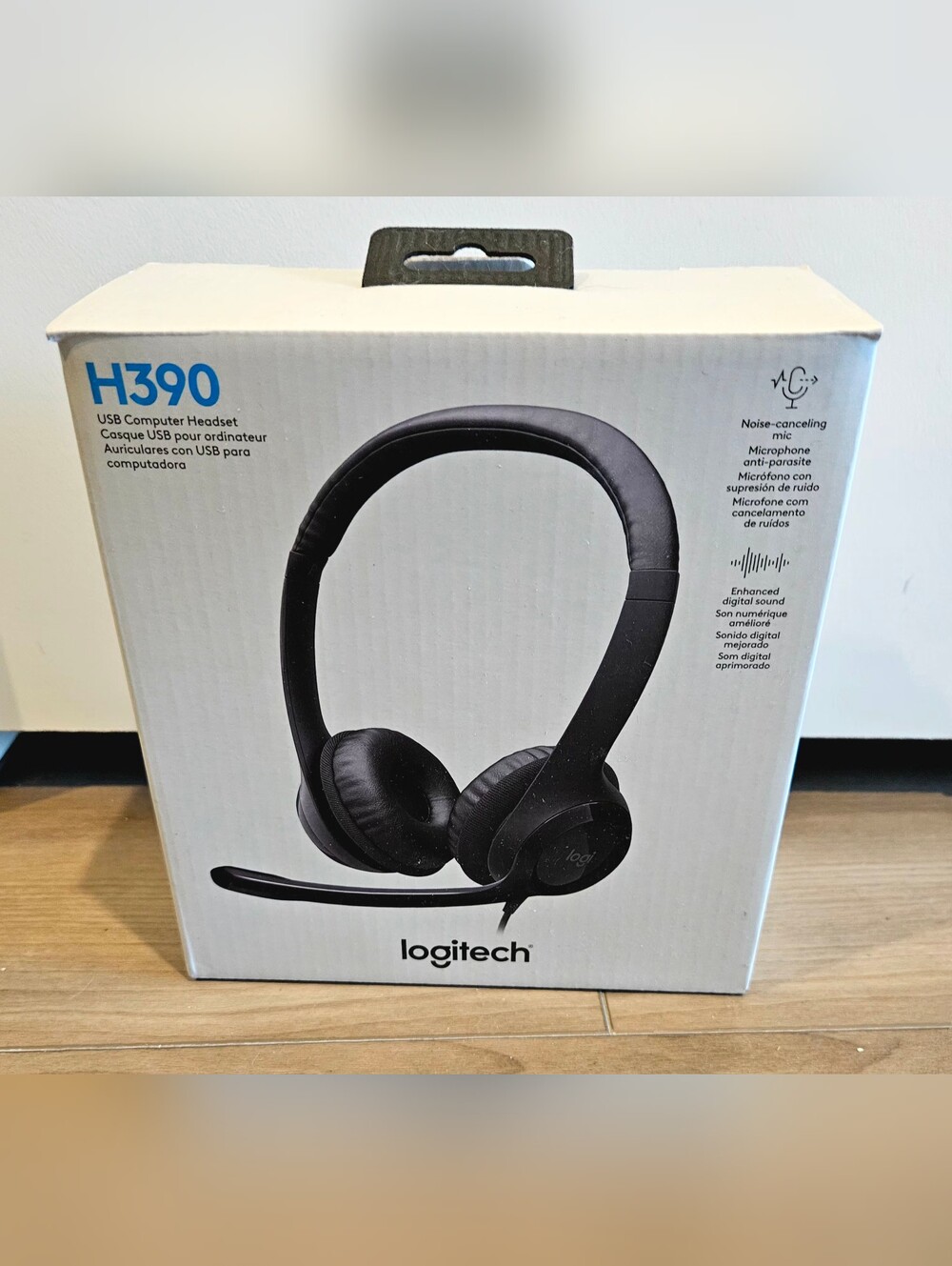 Logitech H390 Wired USB Headset – Black